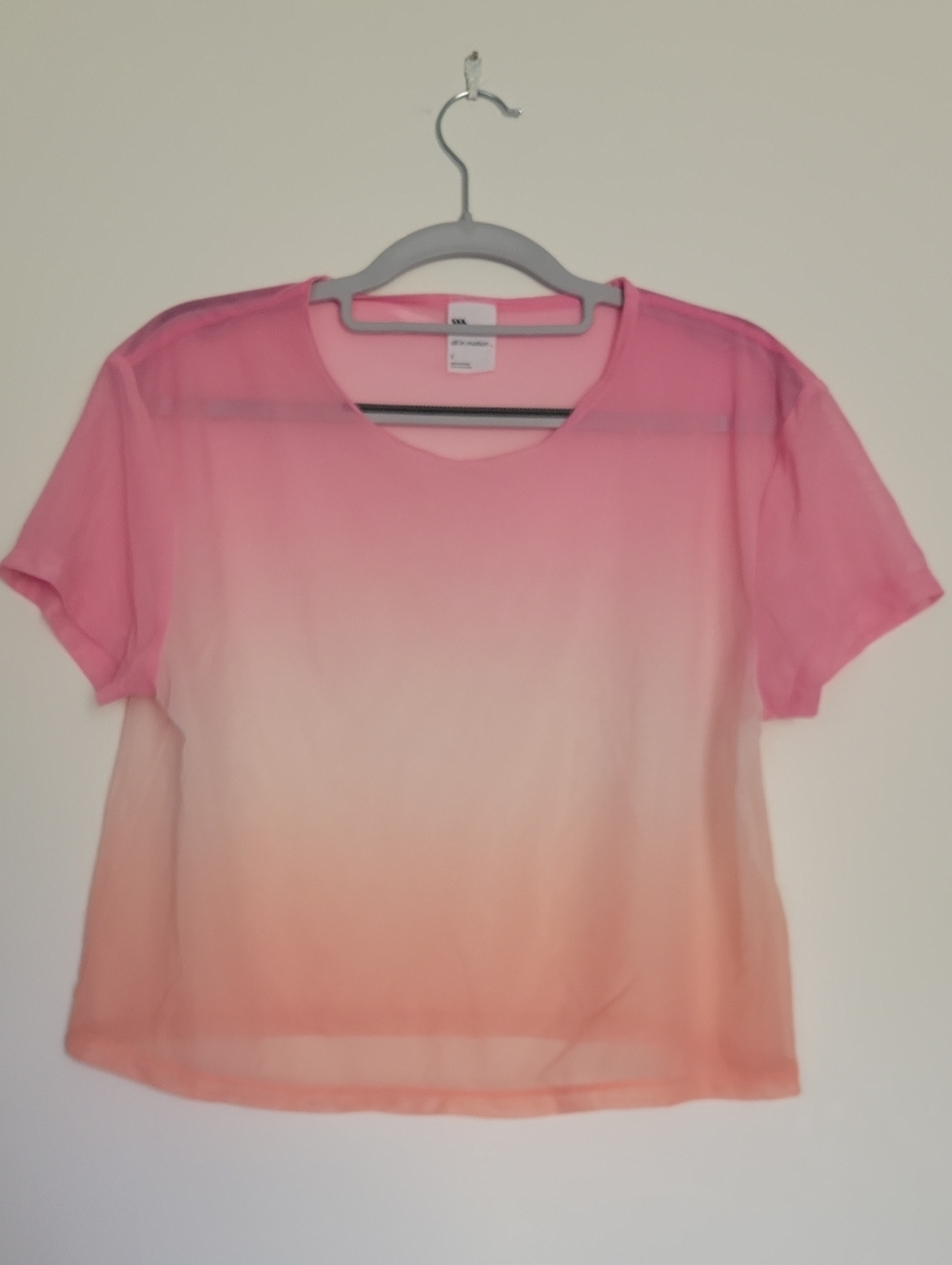 all in motion Pink to Peach Ombre Short Sleeve Top